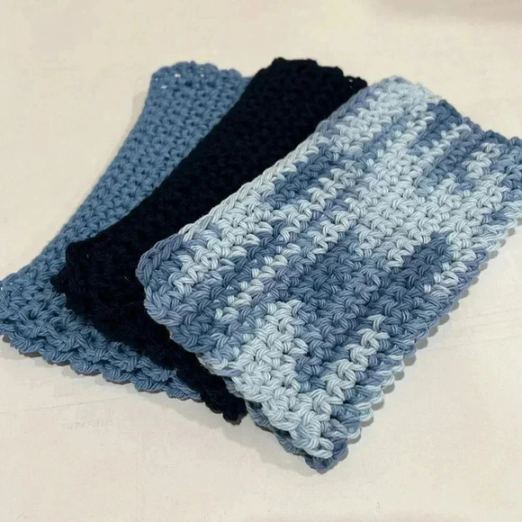 Hand Crocheted Washcloth/Dishcloth - Set of 3 - Picture 2 of 5
